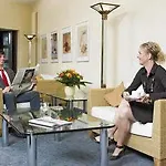 Naafs-haeuschen 4* Lohmar