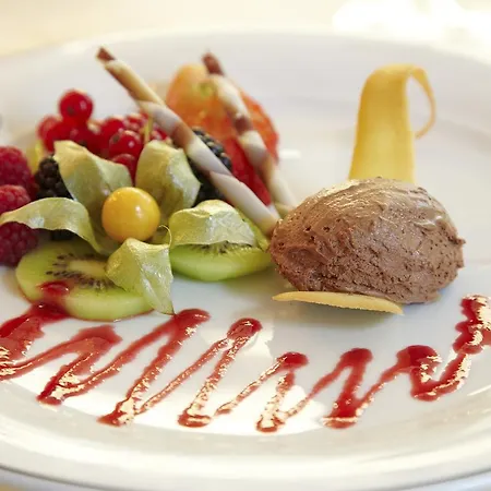 Отель Naafs-haeuschen