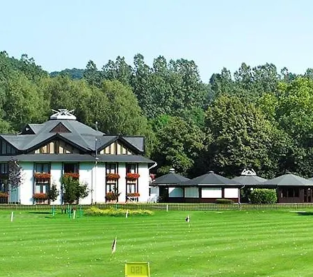 Naafs-haeuschen 4*