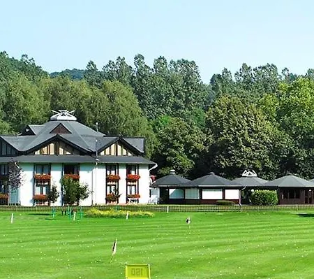 Naafs-haeuschen 3*