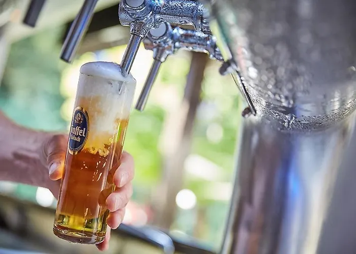 Naafs-haeuschen מלון 4*